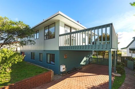 Photo of property in 26 Mercury Way, Whitby, Porirua, 5024