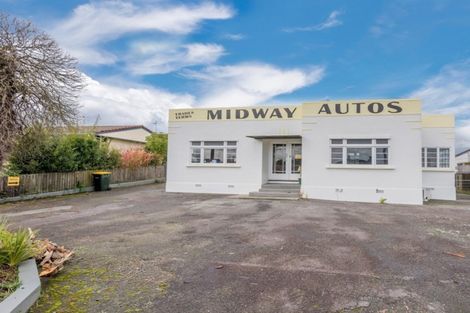 Photo of property in 362 Oxford Street, Levin, 5510