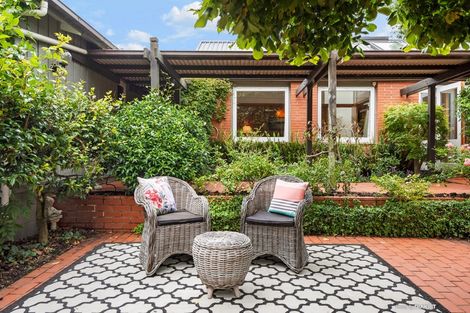 Photo of property in 3 Amapur Drive, Khandallah, Wellington, 6035