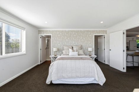 Photo of property in 30 Angela Place, Kinloch, Taupo, 3377