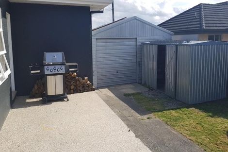 Photo of property in 17 Andrew Street, Stoke, Nelson, 7011