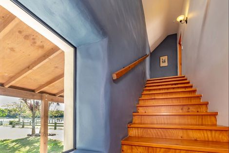 Photo of property in 100 Waihou Road, Levin, 5571