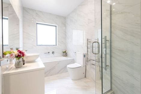 Photo of property in 43 Cloonlyon Drive, Flat Bush, Auckland, 2019