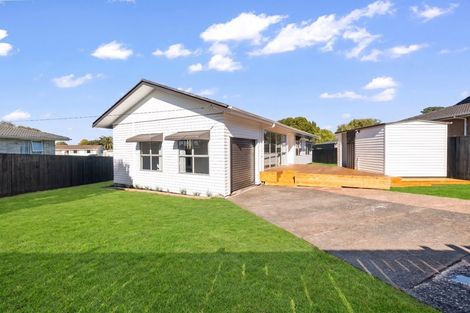 Photo of property in 7 Damian Way, Weymouth, Auckland, 2103