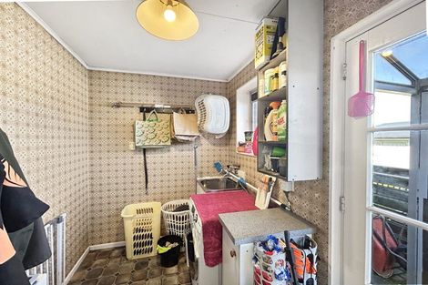 Photo of property in 64 Dunbeath Crescent, Kew, Invercargill, 9812