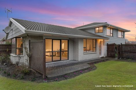 Photo of property in 12 Juniper Place, Burnside, Christchurch, 8053