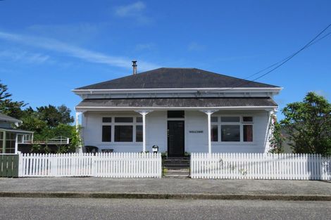 Photo of property in 44 Adderley Street, Westport, 7825