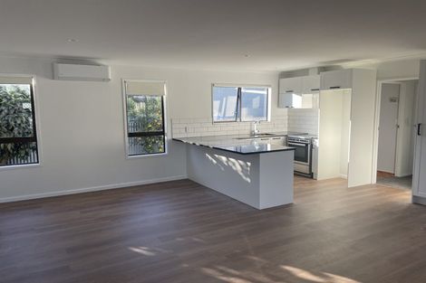 Photo of property in 2/32 Spriggs Crescent, Greenmeadows, Napier, 4112