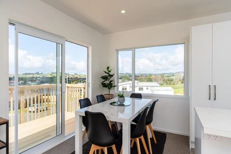 Photo of property in 1 Fantail Way, Mangawhai, 0505