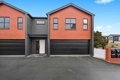 Photo of property in 1/3 Charlemont Street, Whitiora, Hamilton, 3200