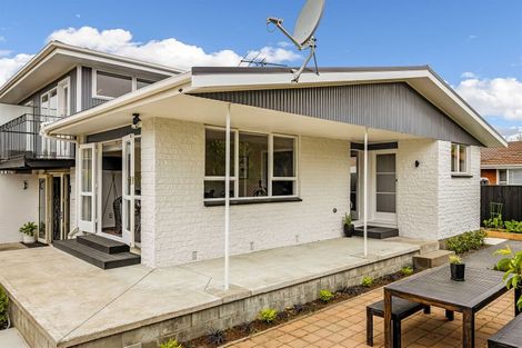 Photo of property in 2/15a Bennett Street, Saint Albans, Christchurch, 8052