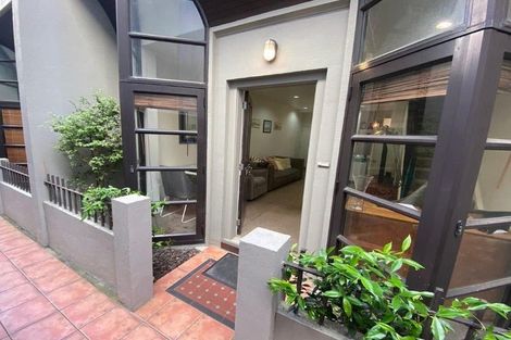 Photo of property in Mendosa Terraces Apartments, 22/9 Ebor Street, Te Aro, Wellington, 6011