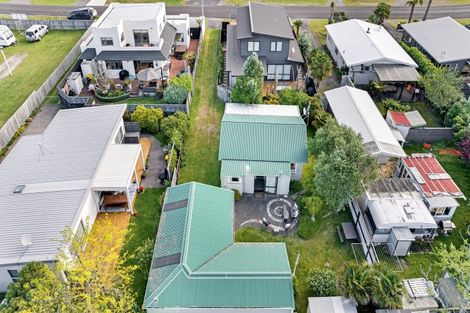 Photo of property in 106b Beverley Terrace, Whangamata, 3620