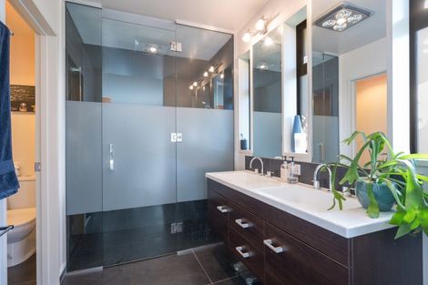 Photo of property in 4 Moneymore Place, Wakefield, 7095