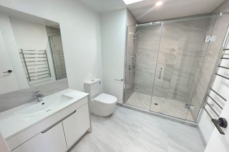 Photo of property in 1/61 East Street, Papakura, 2110