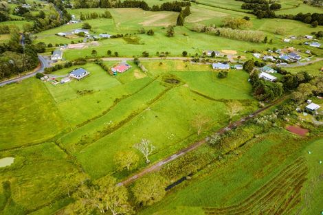 Photo of property in 62 Old Road North, Whakapara, Hikurangi, 0182