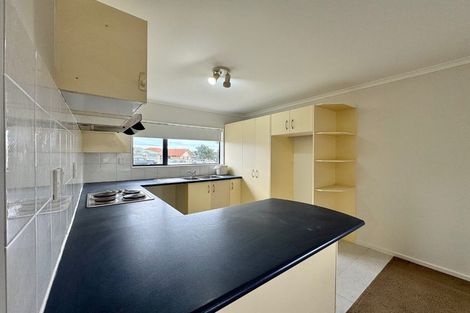 Photo of property in 76 Pitt Avenue, Clendon Park, Auckland, 2103