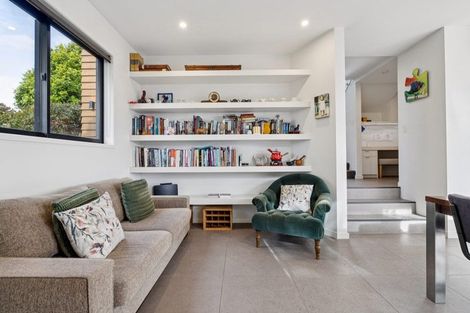 Photo of property in 5 Anselmi Ridge Road, Pukekohe, 2120