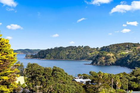 Photo of property in 3 Leigh Road, Leigh, 0985