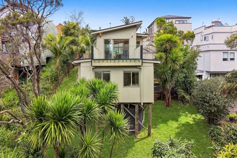 Photo of property in 40a Verran Road, Birkdale, Auckland, 0626