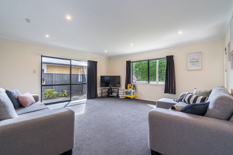 Photo of property in 193 Wingatui Road, Mosgiel, 9024