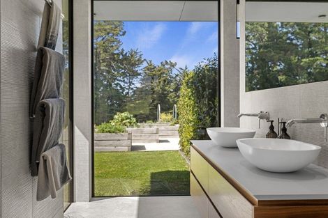 Photo of property in 140 Mill Road, Oxford, 7430