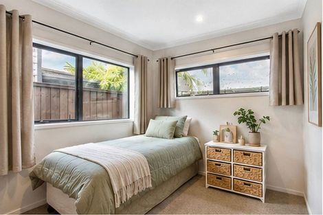 Photo of property in 33 Saltmarsh Road, Hobsonville, Auckland, 0616