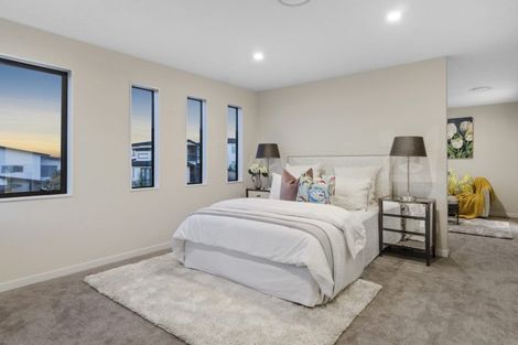 Photo of property in 32 Bounty Road, Long Bay, Auckland, 0630