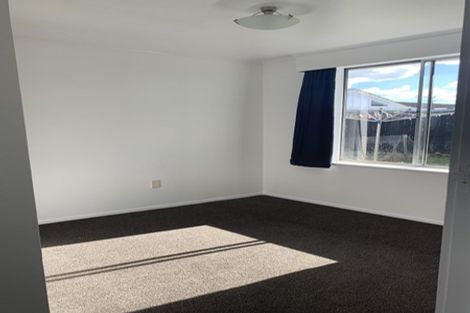 Photo of property in 12 Alana Place, Mount Wellington, Auckland, 1060