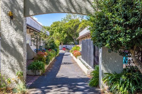 Photo of property in 296 Manukau Road, Epsom, Auckland, 1023