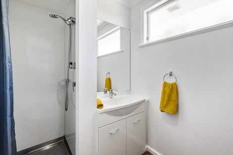 Photo of property in 18 Teoti Street, Paraparaumu Beach, Paraparaumu, 5032