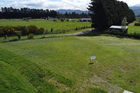 Photo of property in 7 Nichols Lane, Greytown, 5712