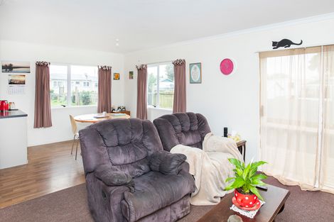 Photo of property in 15 Redmond Street, Elgin, Gisborne, 4010
