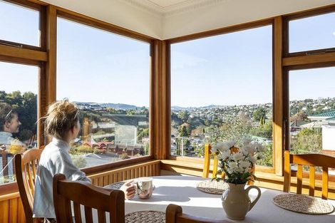 Photo of property in 4 Colquhoun Street, Glenross, Dunedin, 9011