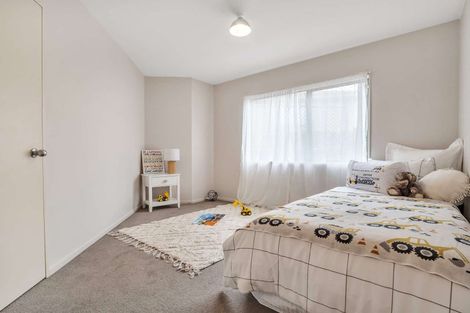 Photo of property in 6a Reynolds Road, Pukekohe, 2120