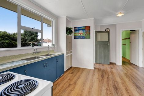 Photo of property in 41 Grey Street, Normanby, Hawera, 4614