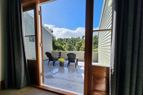 Photo of property in 47 Rimu Road, Oratia, Auckland, 0604