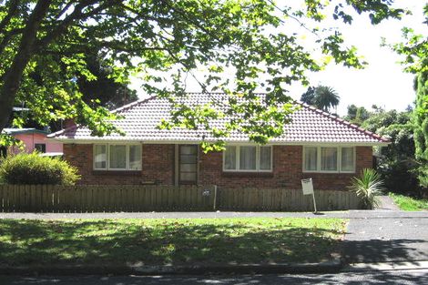 Photo of property in 95 Seabrook Avenue, New Lynn, Auckland, 0600