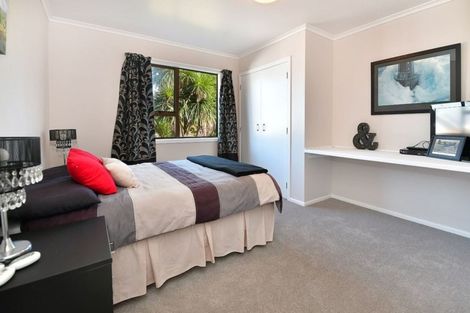 Photo of property in 14 Foster Crescent, Snells Beach, 0920