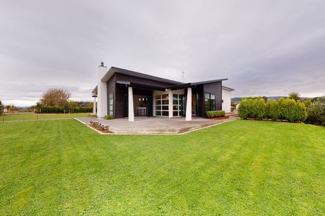 Photo of property in 3 Wake Place, Aokautere, Palmerston North, 4471