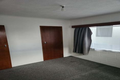 Photo of property in 1/4 Idlewild Avenue, Mangere, Auckland, 2022
