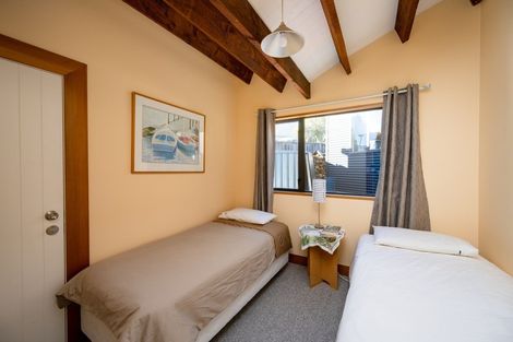 Photo of property in 9 Aspinall Street, Wanaka, 9305