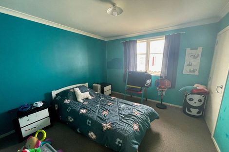 Photo of property in 12 Martin Road, Manurewa, Auckland, 2102