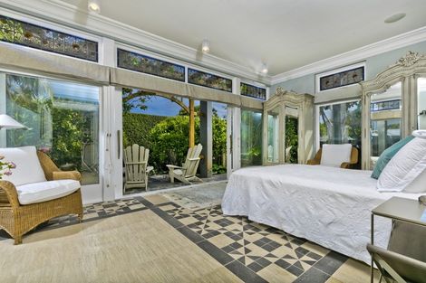 Photo of property in 45 King Edward Parade, Devonport, Auckland, 0624