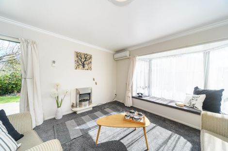 Photo of property in 72a Stanley Avenue, Palmerston North, 4414