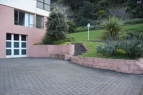 Photo of property in 99 Grant Road, Thorndon, Wellington, 6011