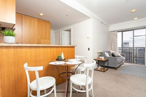 Photo of property in The Metropolis Apartments, 2614/1 Courthouse Lane, Auckland Central, Auckland, 1010