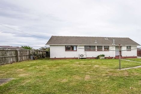 Photo of property in 6 Portchester Street, Aranui, Christchurch, 8061