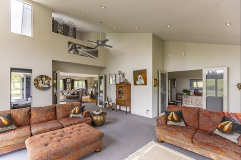 Photo of property in 180a Tikokino Road, Waipawa, 4273