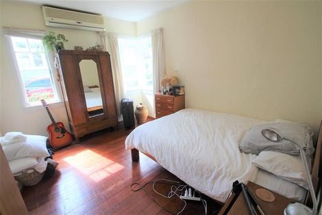 Photo of property in 25 Levonia Street, Morningside, Auckland, 1022